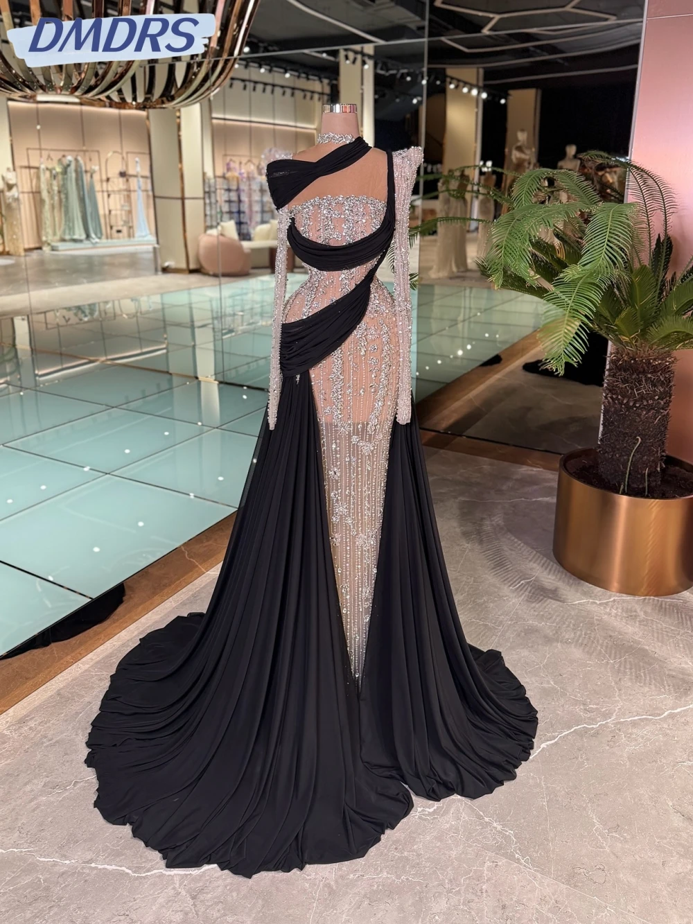 

New Silver Shimmering Crystal Straight Evening Dress Illusion Long Sleeve Wedding Party Gown Customized Luxurious Prom Dresses