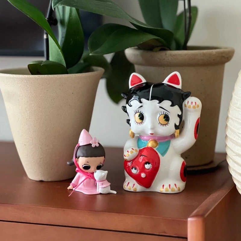 Cute Cartoon Lucky Cat Statues,ceramic Cat Decorations Omantic Wealth Decoration for Living Rooms Bedrooms and Stores Home Decor