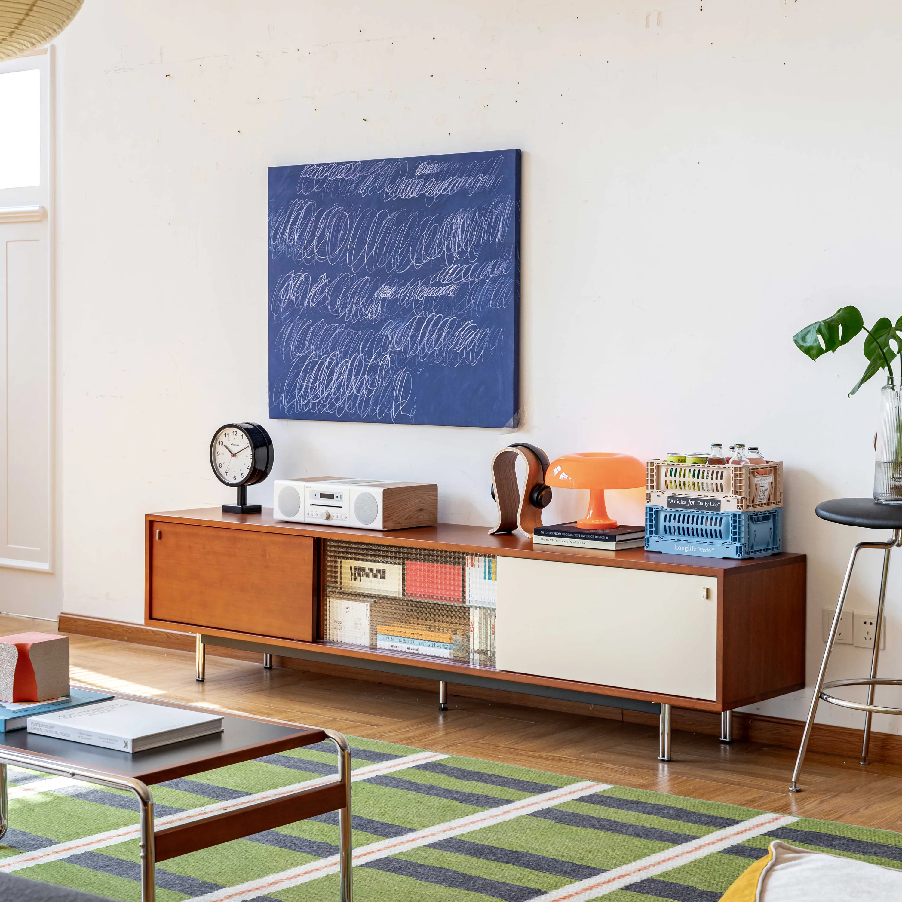 

Medieval style small apartment living room storage cabinet boxwood TV cabinet