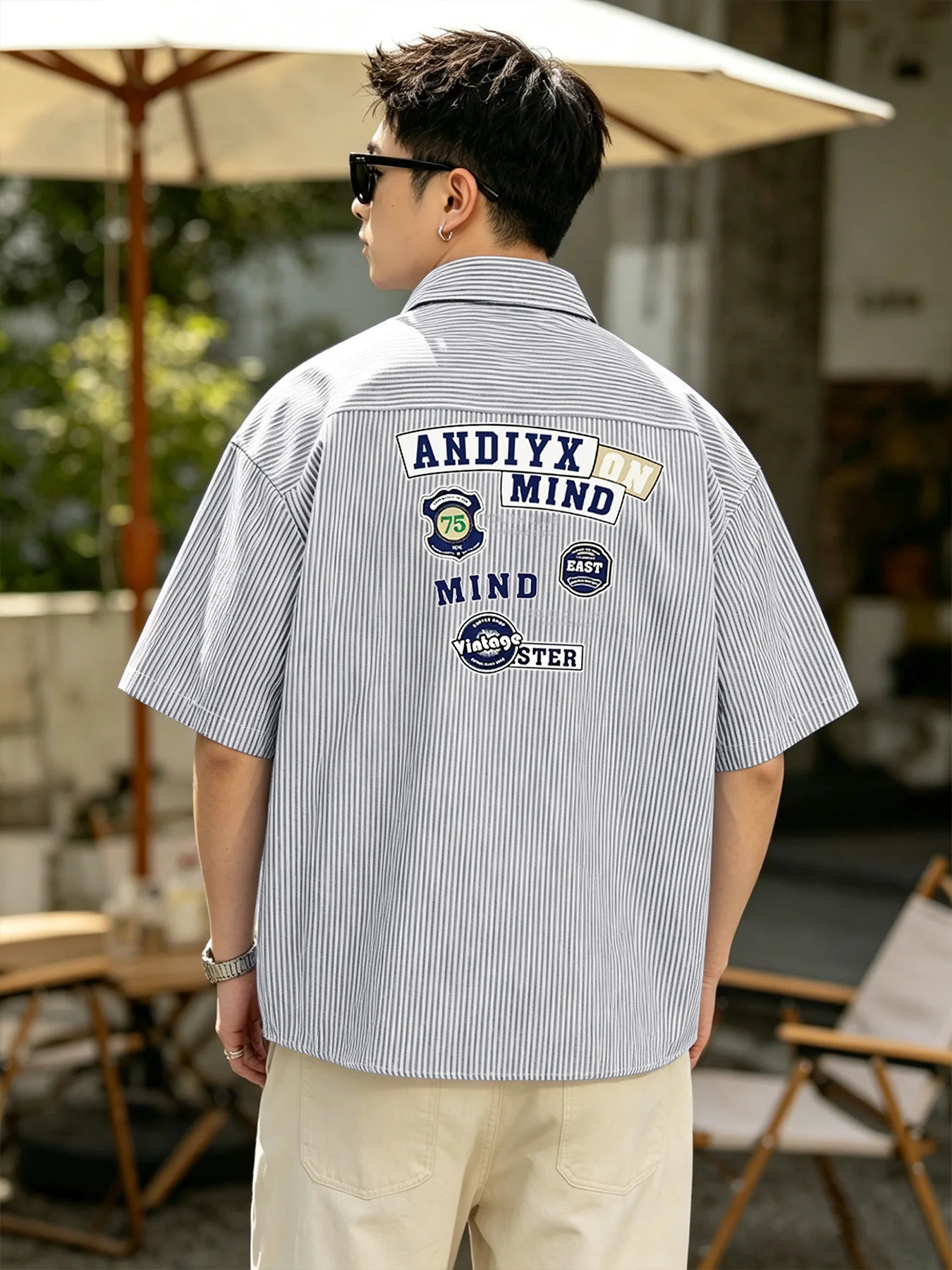 

Summer New Trendy Men's Thin Fashion Niche Back Pattern Short Sleeve Striped Shirt