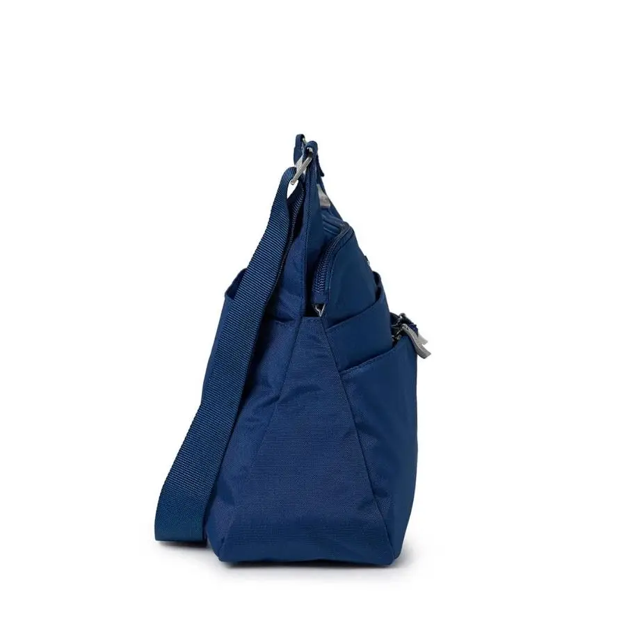 

Travel Bag 11x8.5 Lightweight Waterresistant Nylon Handbag