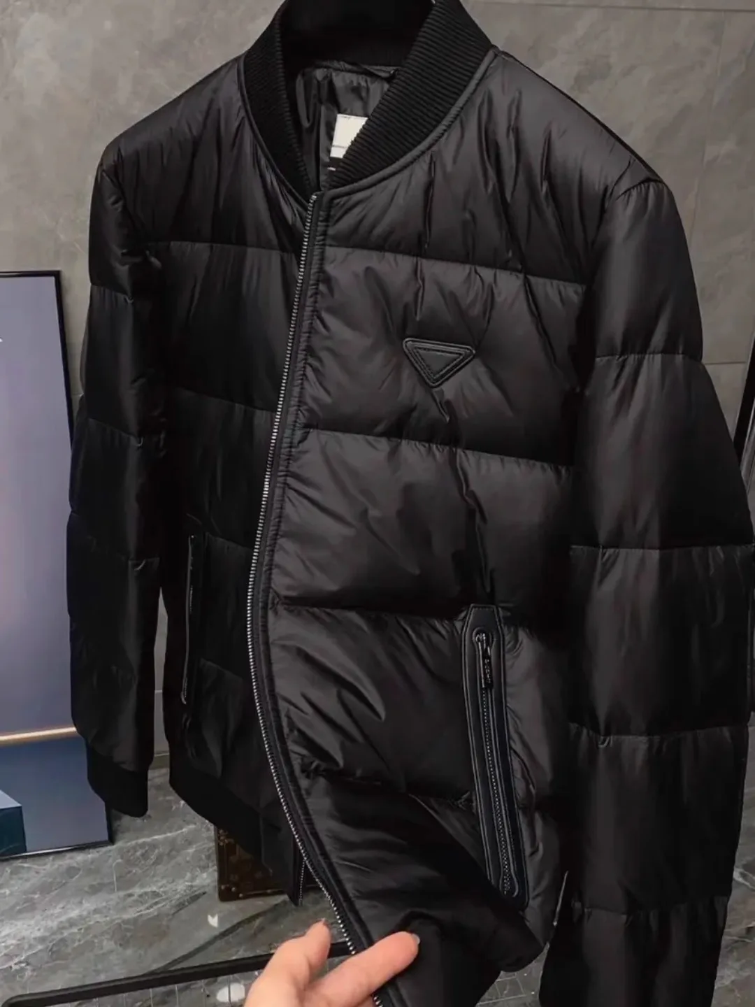 

High Quali Men's Baseball Collar down Jaet New Autumn Winter Faionable Busin Sle Stand Fit Long Sve Zipper C...