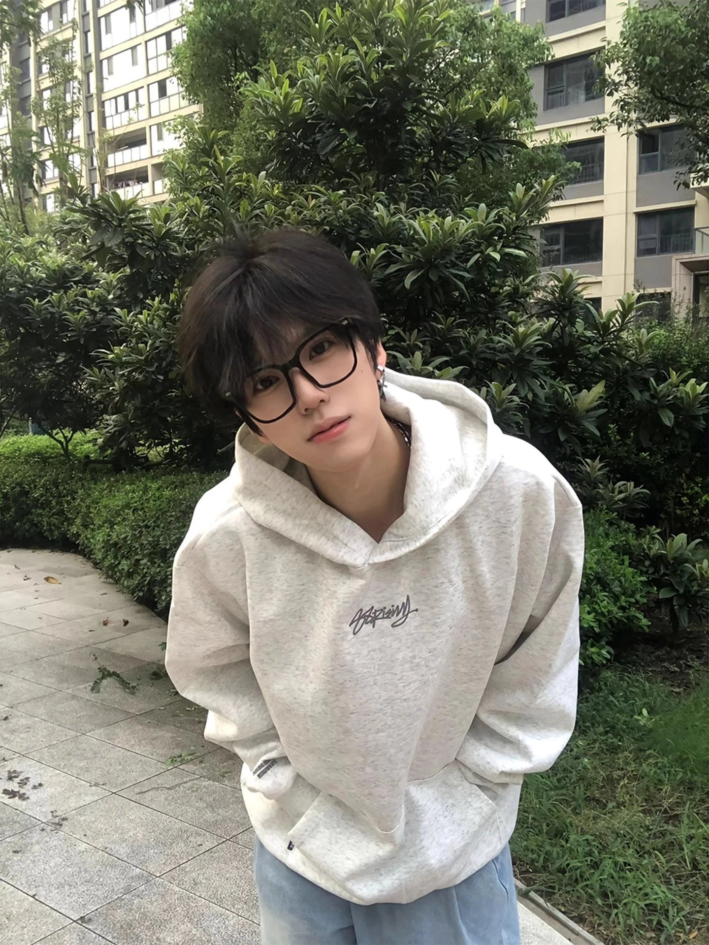 Light Ey Floral Emb…