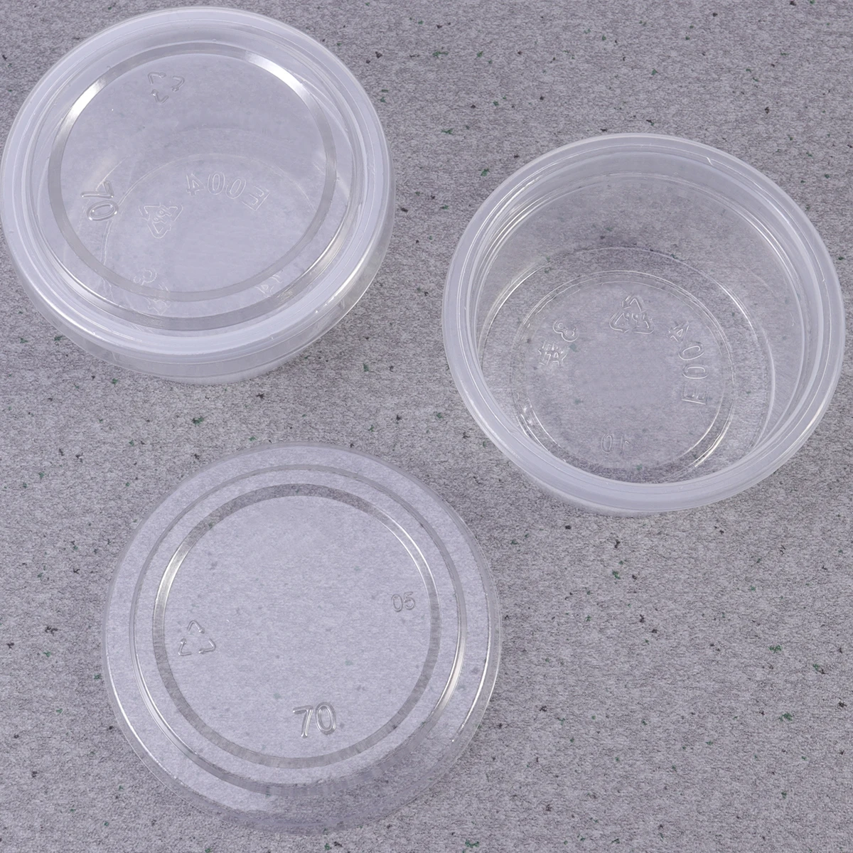 

100 Set of 90ml Disposable Safe Plastic Yogurt Cups Condiment Cup with Lids for Sauce Yogurt Jelly Pudding