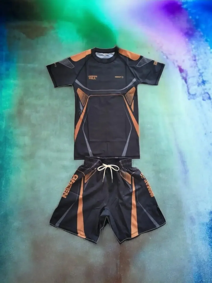 Men's And Women's Kids Trendy Fitness Breathable Sports Top And Shorts Set Speed Dry Training Running Set with Short Sleeves