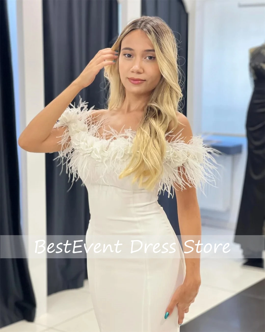 

Chic Off the Shoulders Bridal Evening Dresses Woman Floor Length Prom Dress Feathers Evening Dresses Mermaid Customized