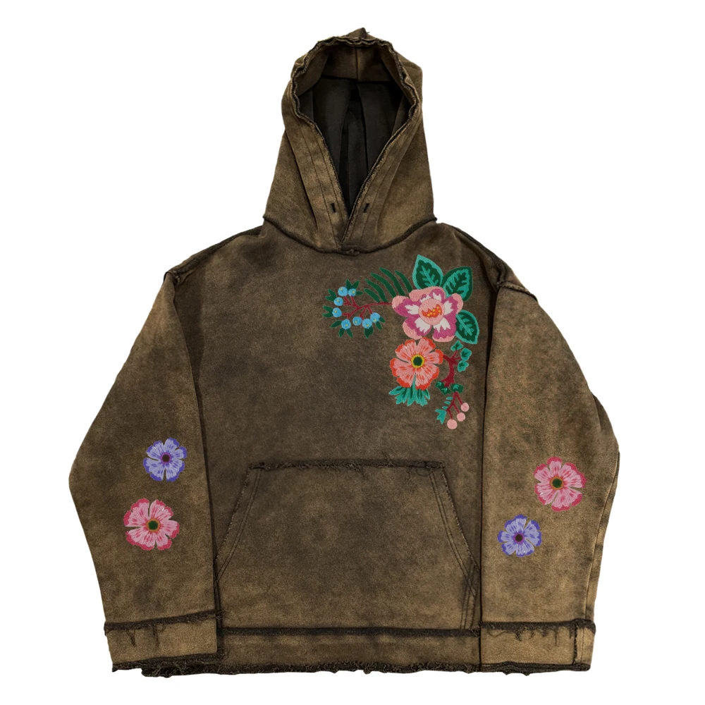 felpa-con-cappuccio-stile-retro-americano-con-patchwork-floreale-effetto-invecchiato-stile-casual-collezione-autunno-2025