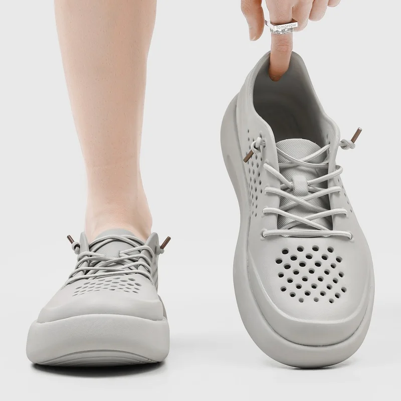 

Summer Men Hollow Thick Soled Casual Shoes Are Lightweight Comfortable Sporty Breathable Perforated