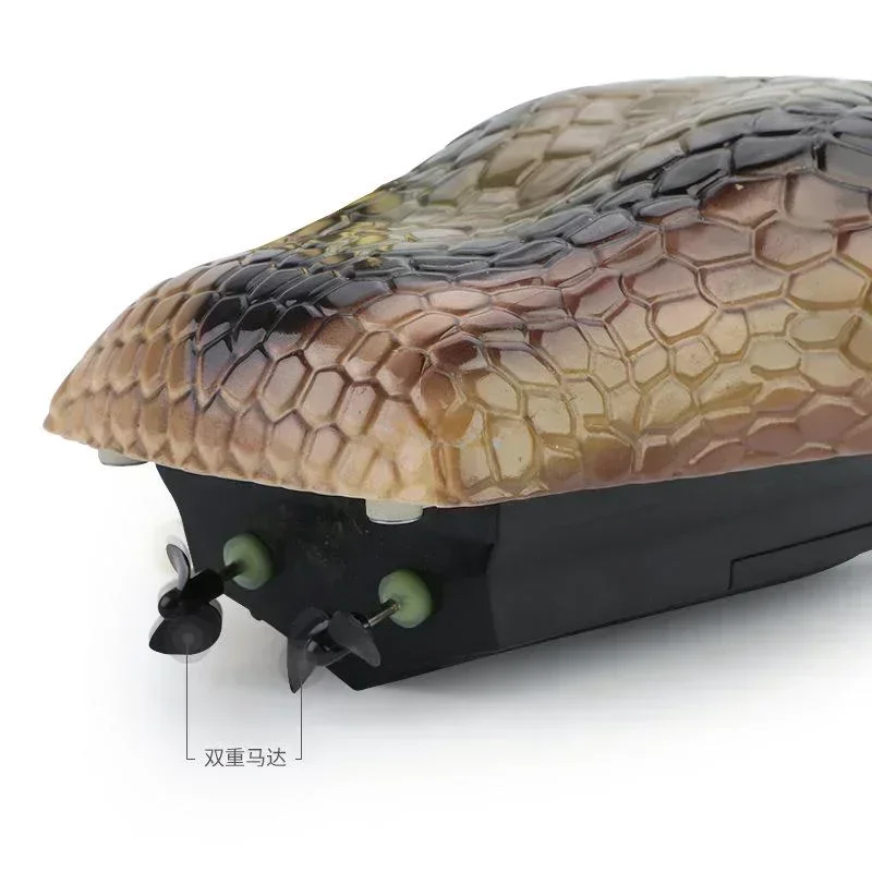 2.4G RC Boot Afstandsbediening Slang Boten Elektrische Simulatie Python Boot Speelgoed 2 In 1 Speelgoed voor Jongens Geschenken Nieuwigheid Gag Prank Speelgoed