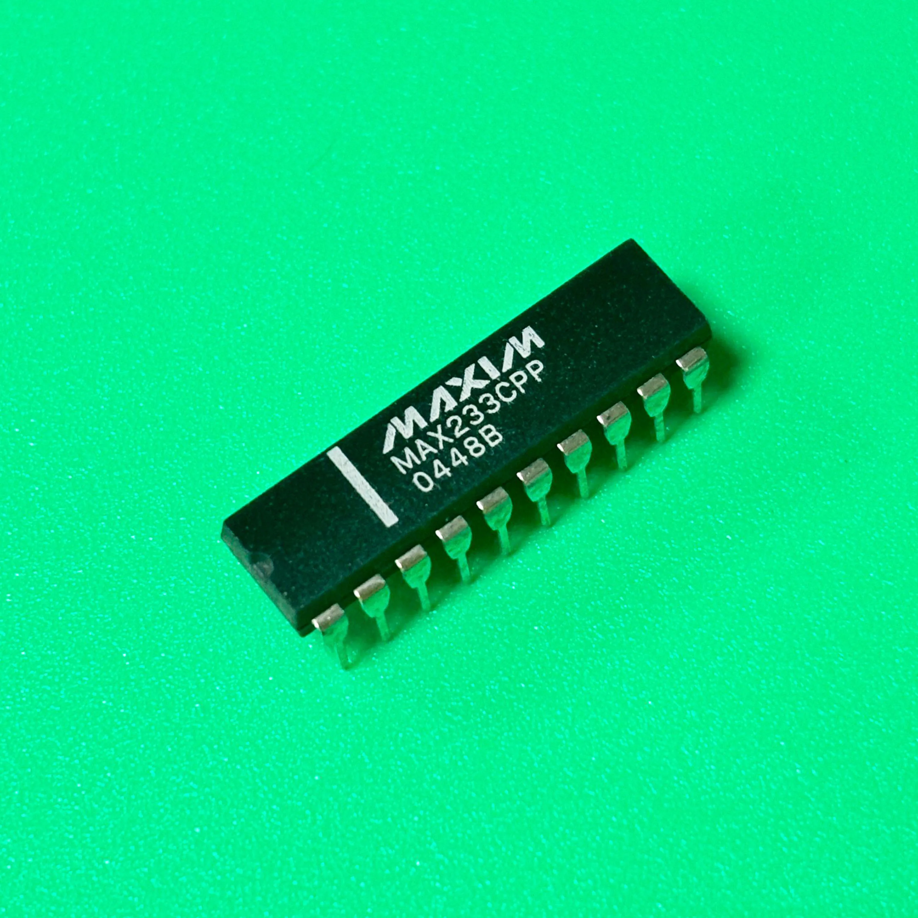 2Pcs/Lot MAX233CPP … - image