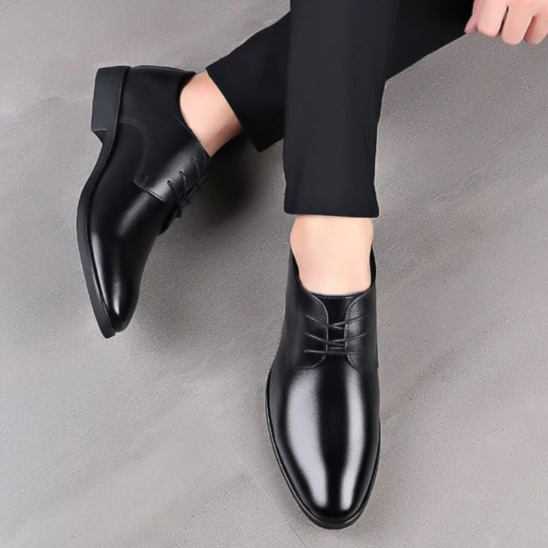 

Весенне-осенние мужские туфли на шнуровке с острым носком, трендовые повседневные офисные туфли 2025 года, официальные новые 39 деловых мужских деловых лоферов