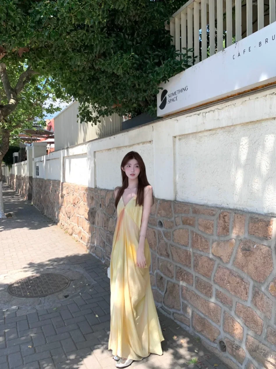 

High Quality Hot Selling French Yellow Tie Dye Camisole Dress Cool Elegant Temperament Vacation Long Dress Vestidos Sexy Dress