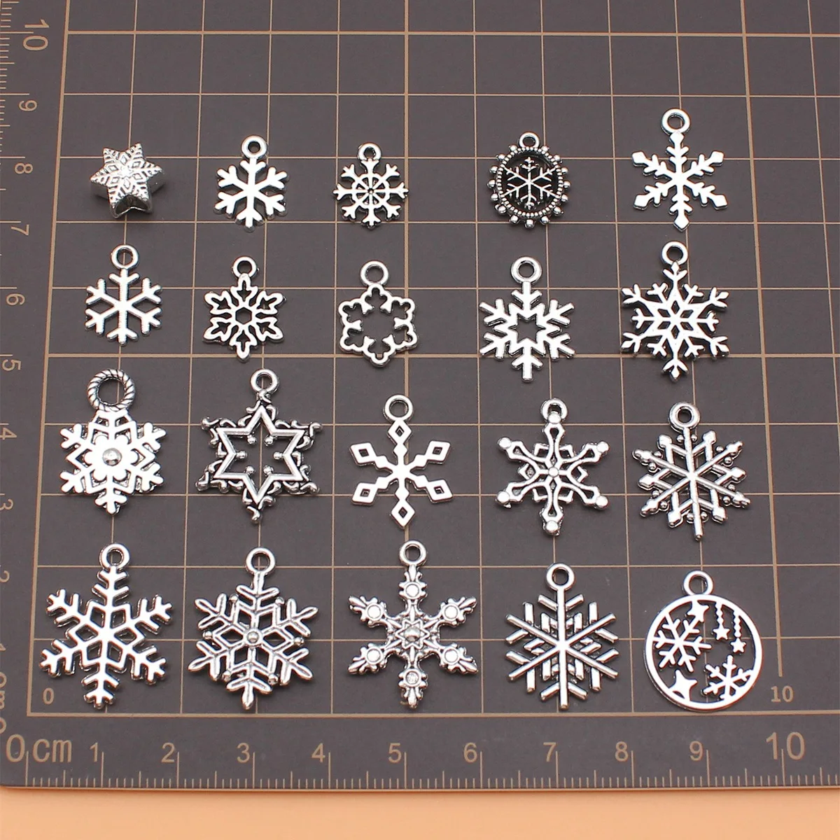 20pcs Antique Silver Color Snowflake Charms Collection For DIY Jewelry Making, 20 Styles, 1 of Each