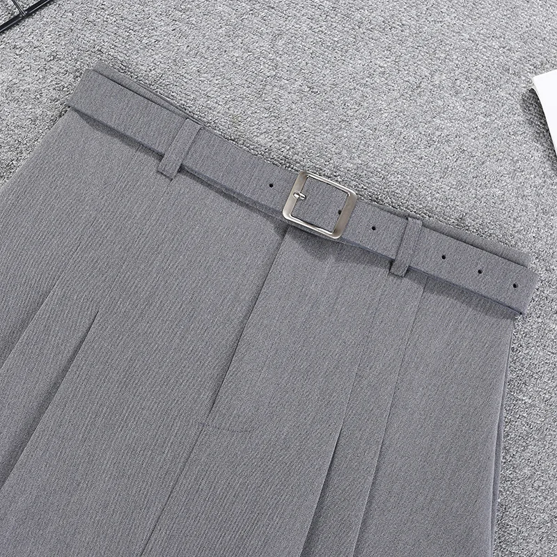 Faltenrock im College-Stil, Frühjahr 2026, neuer Damenrock mit hoher Taille und Gürtel