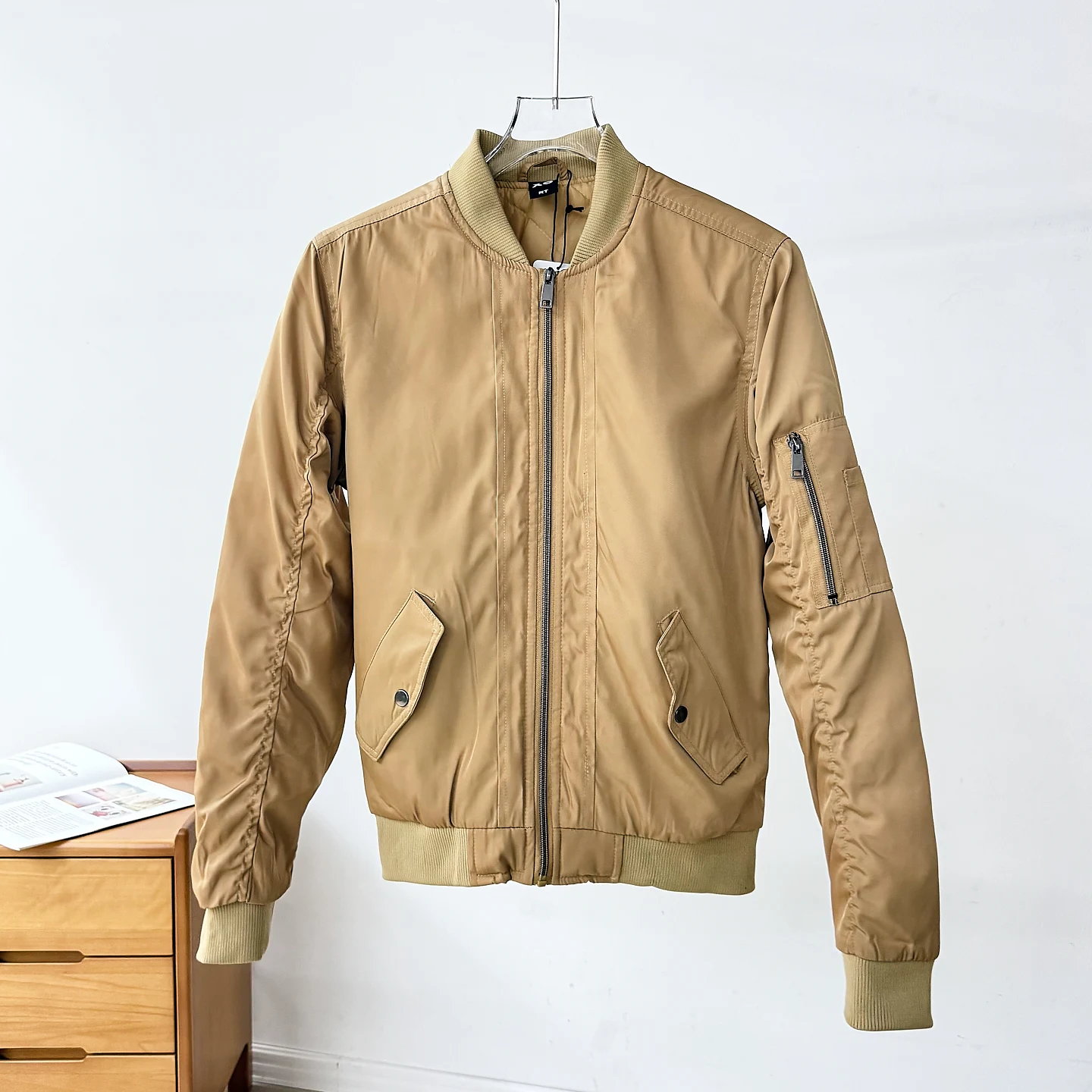 

Men's Khaki Cotton Baseball Jacket Autumn Winter Simple Pleated Thicken Coat American Casual Fashion Loose Male Warm Jackets