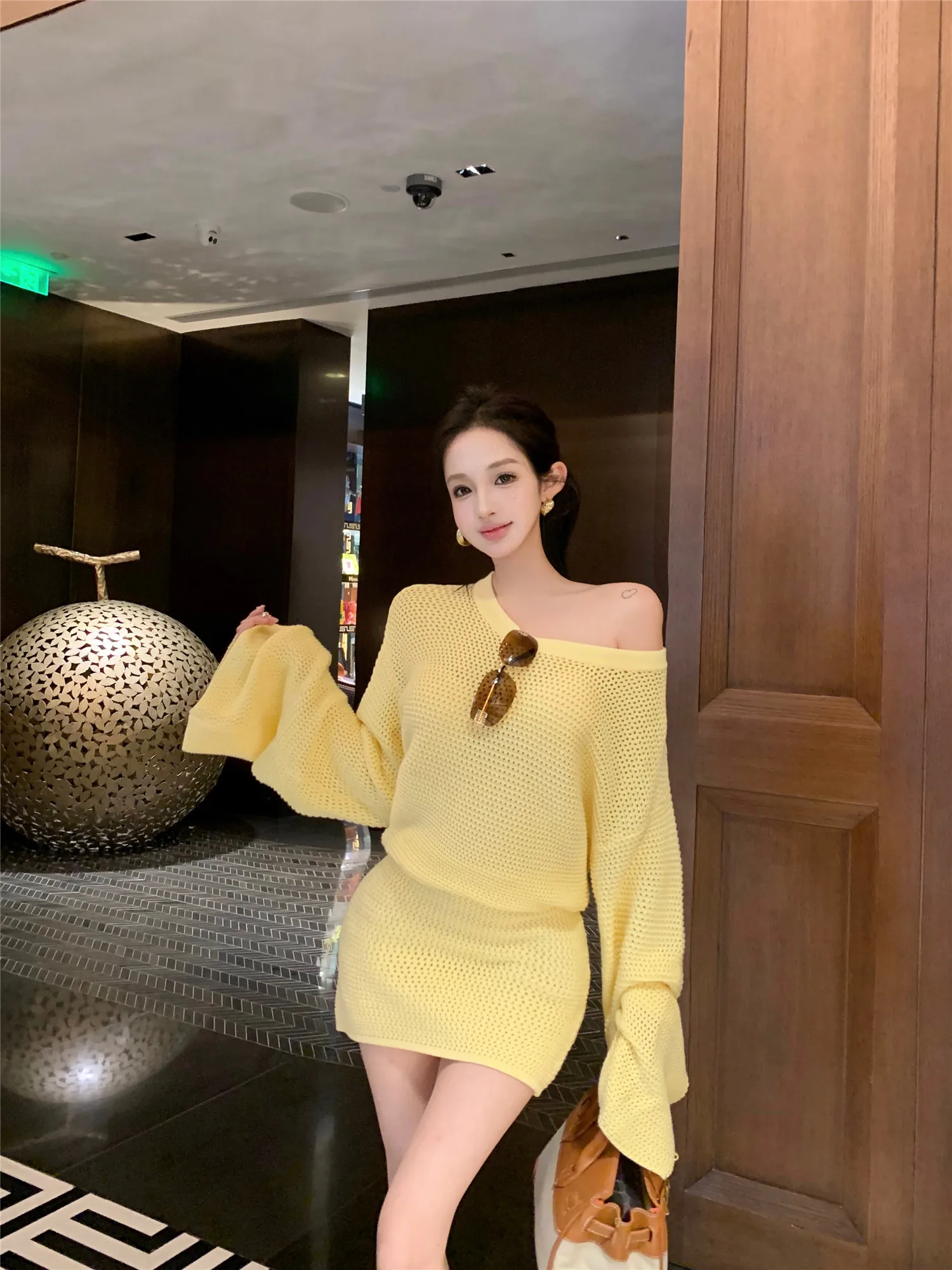 

Pure Desire Spicy Girl Knitted Long Sve Loose Fitting ort Dr Women's Winter New Design Slimming Dr Casual Wear