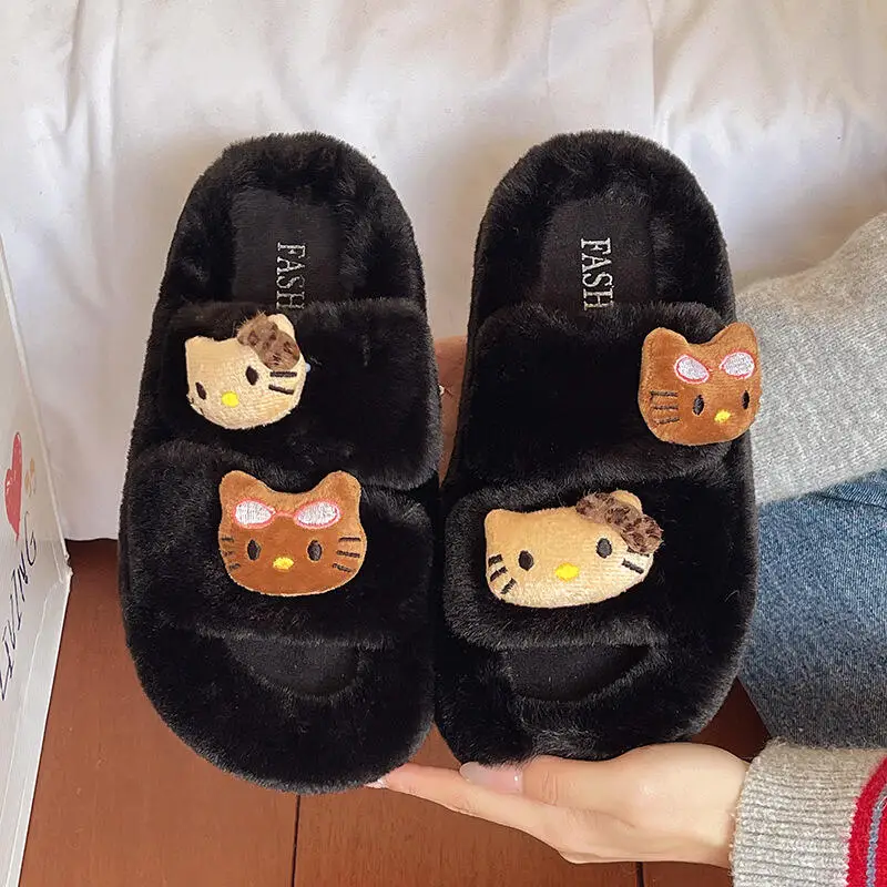 Zapatillas informales versátiles con gato de dibujos animados de Anime, prendas de vestir exteriores bonitas, zapatos de mujer, otoño 2025, nuevos zapatos Kawaii para el hogar para niñas, zapatillas de baño