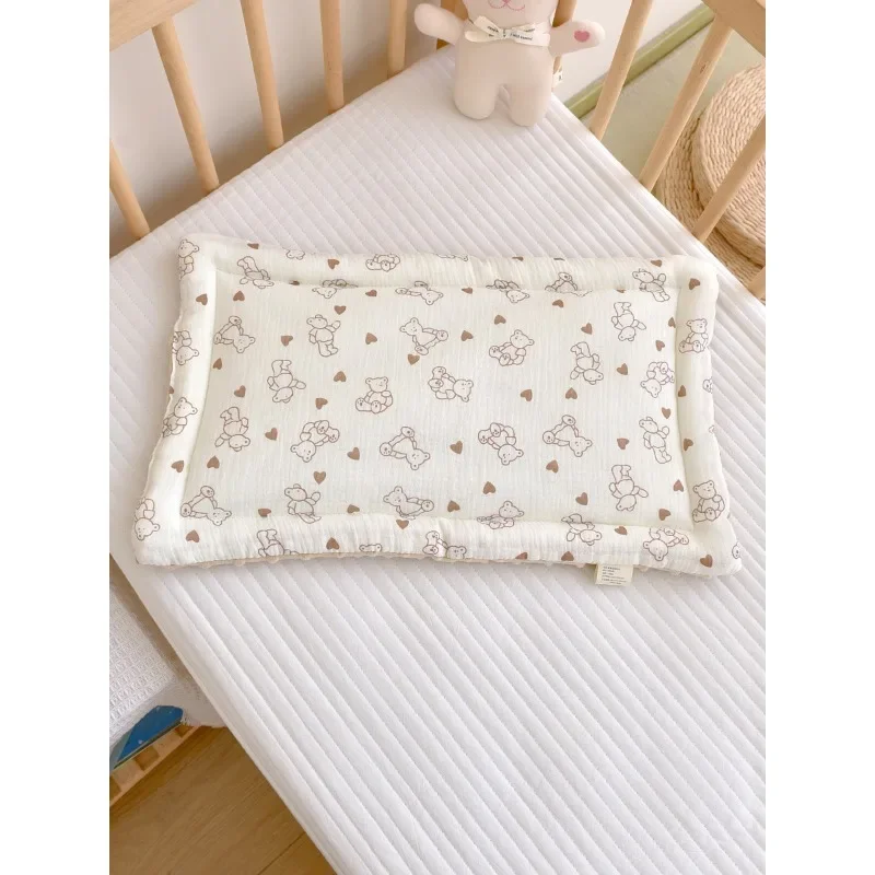 Neonate Infant Newborn Baby Pillow Sweat Uptake Breathable Soft Cotton Material Headrest Sleep Children Bedding Cute Printing