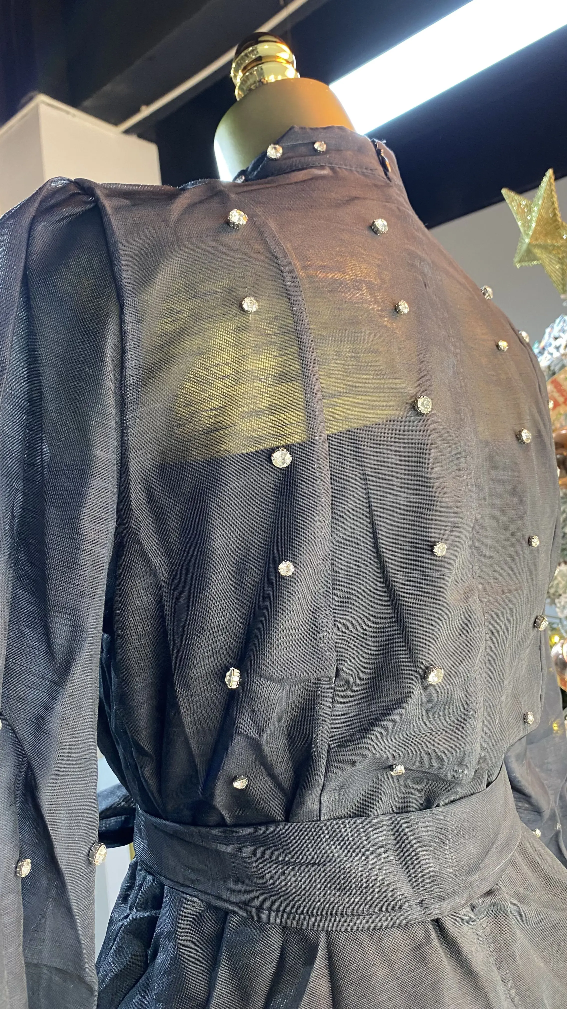 Women wholesale new style lightweight luxury nails diamond fashion single breasted swing dress-GZMM214