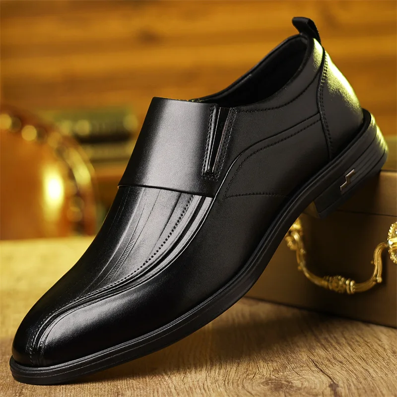 

Business leather shoes for men, comfortable and breathable, British-style office dress shoes for weddings
