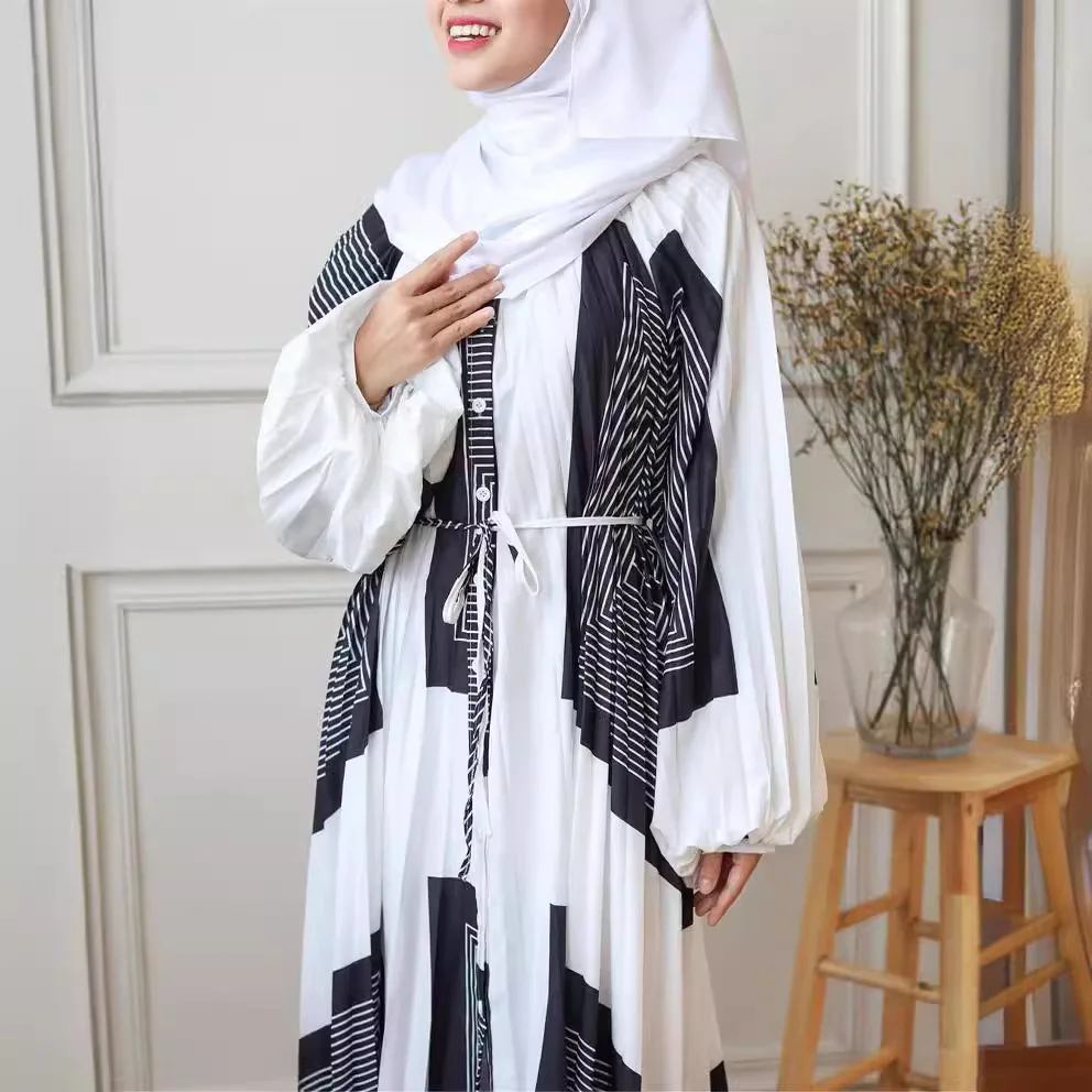 South East Asia Hot Sale New Printed Long Dress Printed Pleated Lantern Sleeve Loose Casual Robe Dress Cw92389