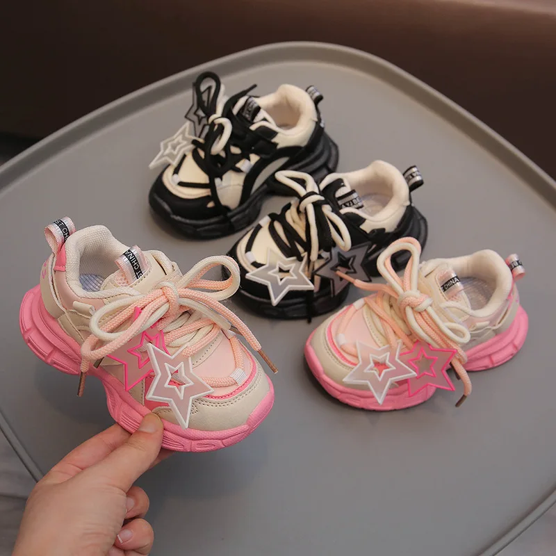 Kids Casual Sports Shoes 2024 New Girls Running Shoes with Hollow Star Boys Soft Sole Fashion Sneakers Wear-resistant Dirt-proof