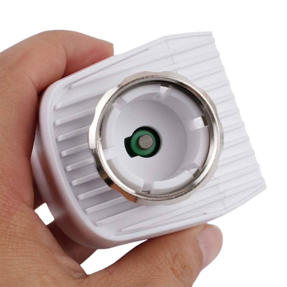 3.0 Intelligent Thermostat Programmable Weekly Thermostatic Radiator Valve Voice Control Smart Heater Thermostat LCD Display