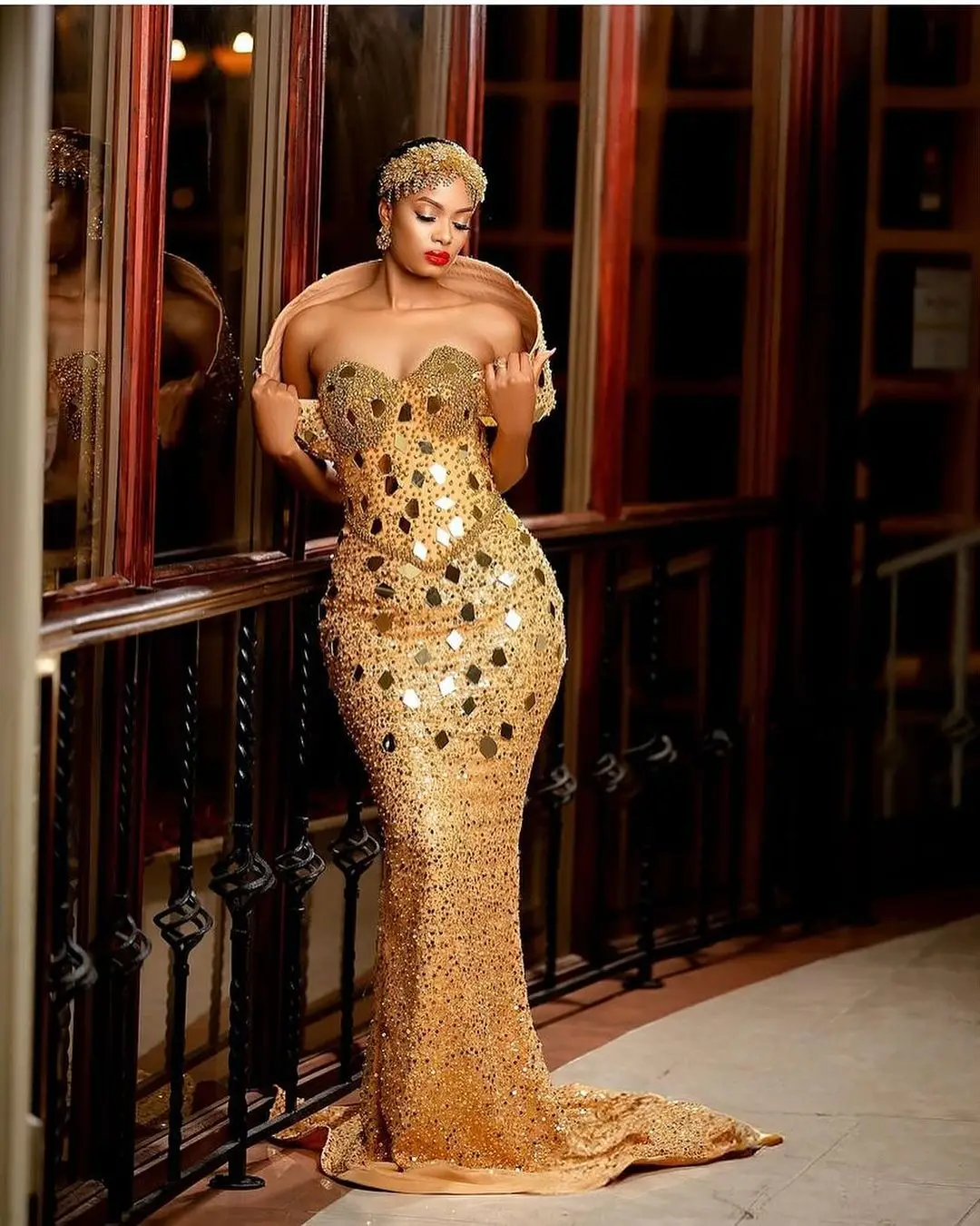 Luxury Beaded Crystals Mermaid Prom Dresses Aso Ebi Style Wedding Party Dress 3D Cap Shoulder Gold African Formal Occasion Dress