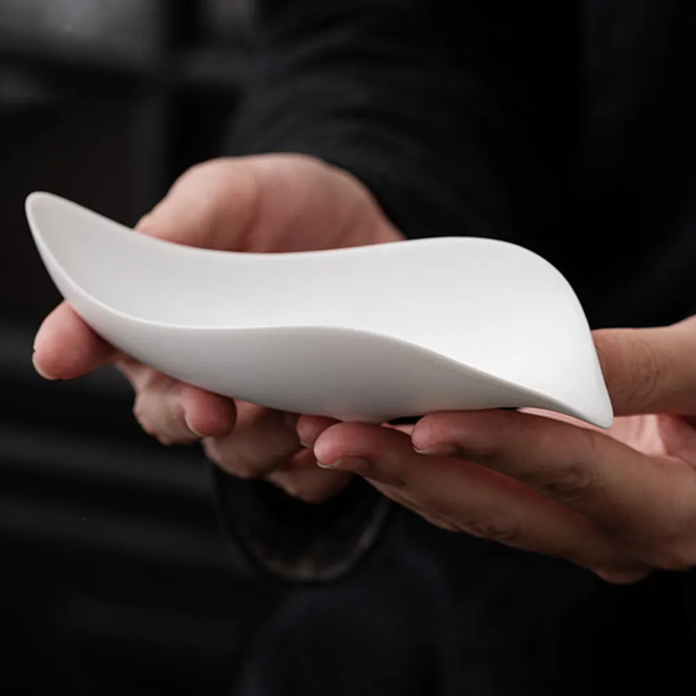 

Ceramic Tea Scoop Decorative Tea Holder Exquisite Design Portable Lightweight Condiments Spoon Home Use