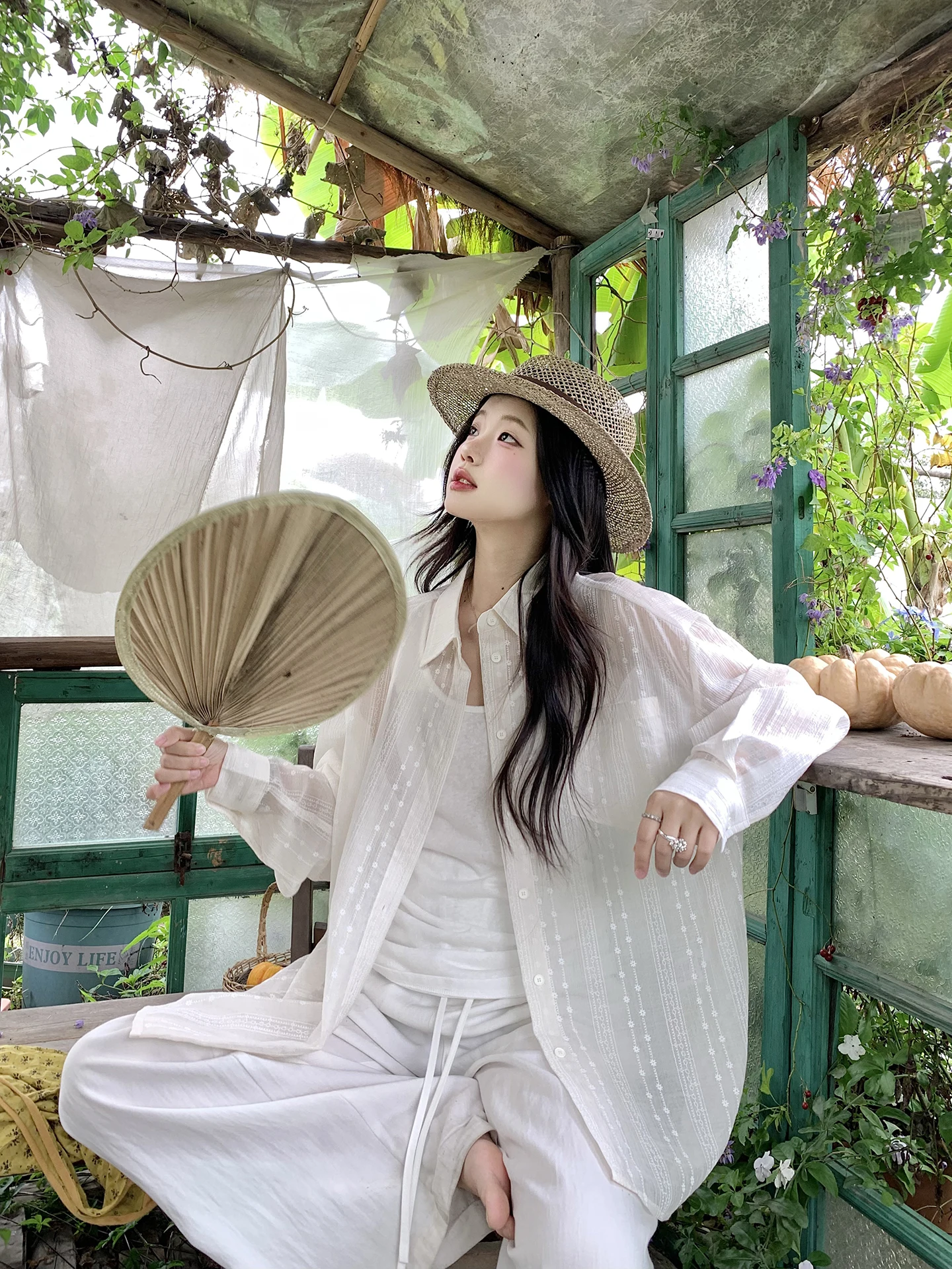 

White Embroidered Loose Fit Thin irt Women's Spring Summer New Sle Transparent Breathable Casual Top Coat for Young Women