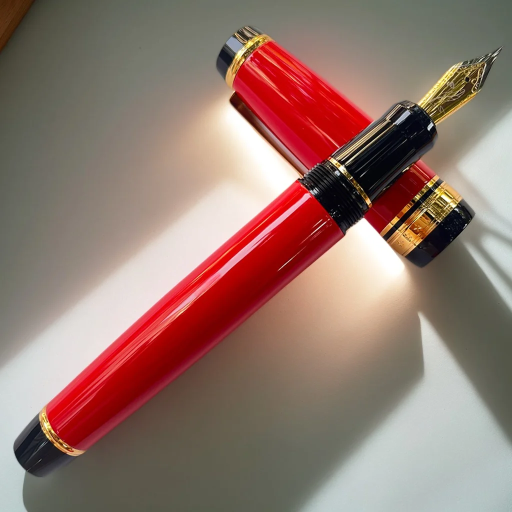 Metal Big Fountain Pen, Medium Nib 0.7mm,For VIP collection Heavy calligraphy writing pen Painted Finish (Black;Red;green;red