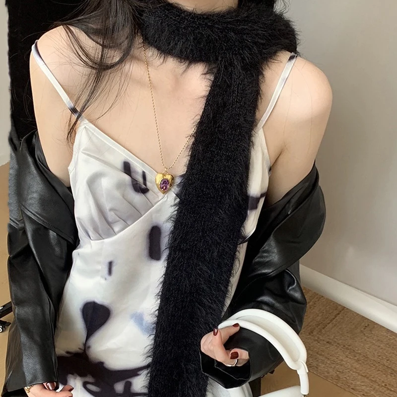 

Korea Style Imitation Fur Narrow Scarf Solid Color Women Fashionable Winter Plush Warm Long Scarf Female Y2k Girls Scarf