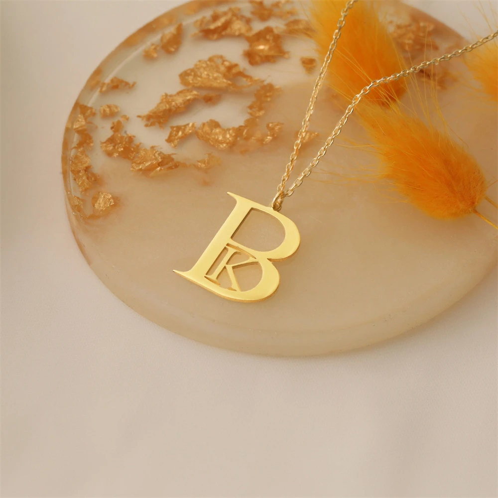 Custom Logo Interlocking Initials Necklace Stainless Steel Stacked Alphabet Letter Charm for Couple Christmas Gift