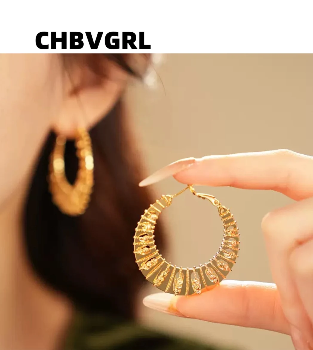 

Hot-selling hollow geometric earrings, luxurious temperament, fashionable earrings, European and American high-end earring