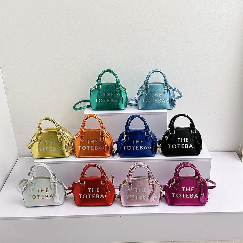 Patent Leather Women\'s Shoulder Bag 2023 New Letter Fashion Shell Bag Ladies Party Trend High Quality Luxury Designer Handbag