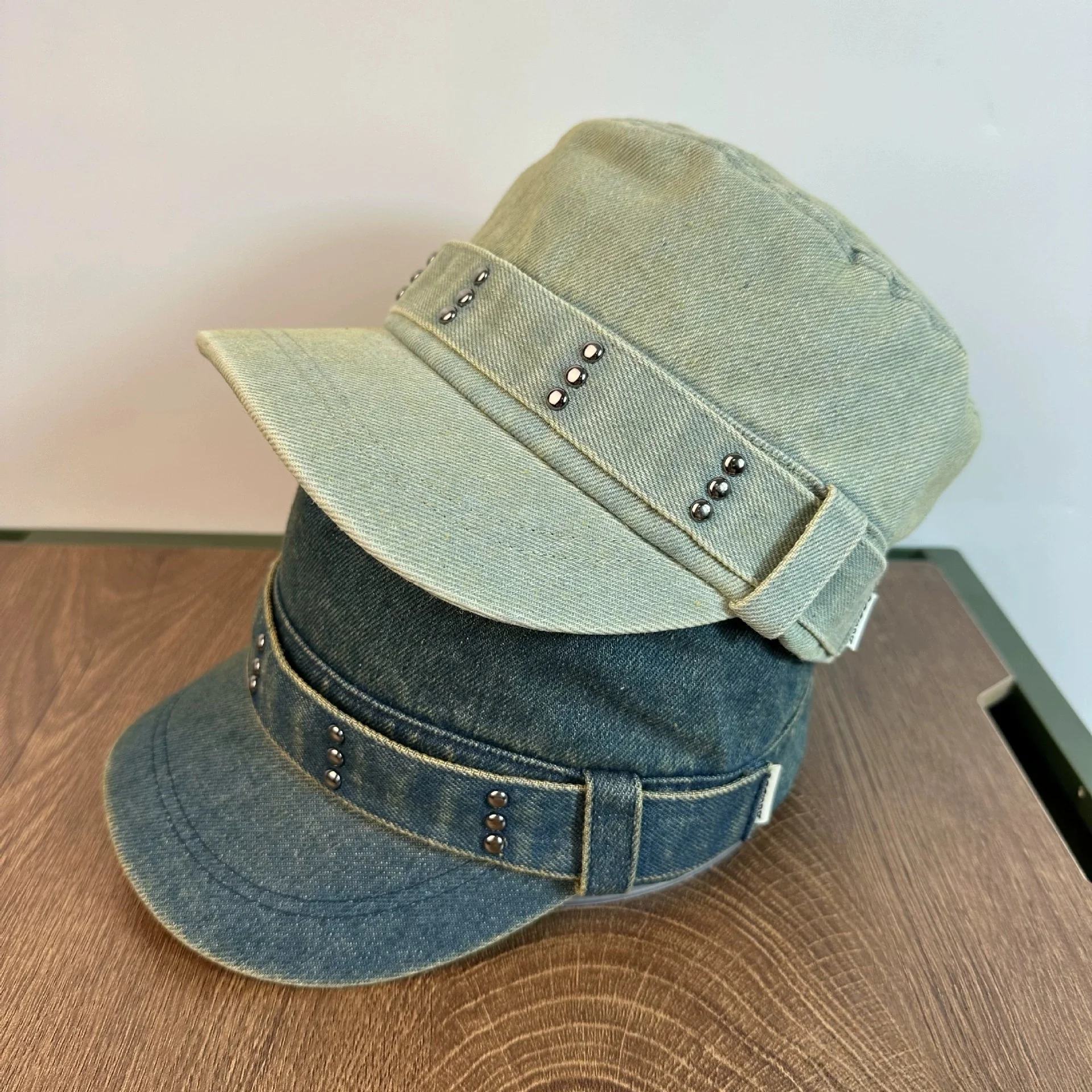 Women's Vintage UV Protection, Versatile Sun Hat – Distressed Denim Baseball Cap with Studs, Flat-Top Beret