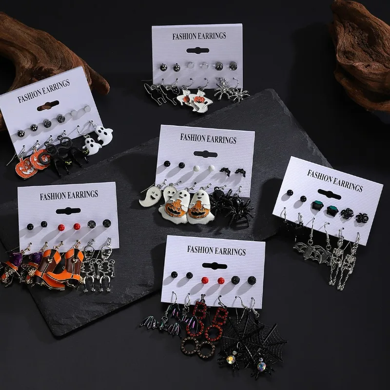 Fashion Exaggerated Ghost Pumpkin Witch Skeleton Spider Bat Earnail Men's Style Halloween Horror Jewelry Earrings for Women