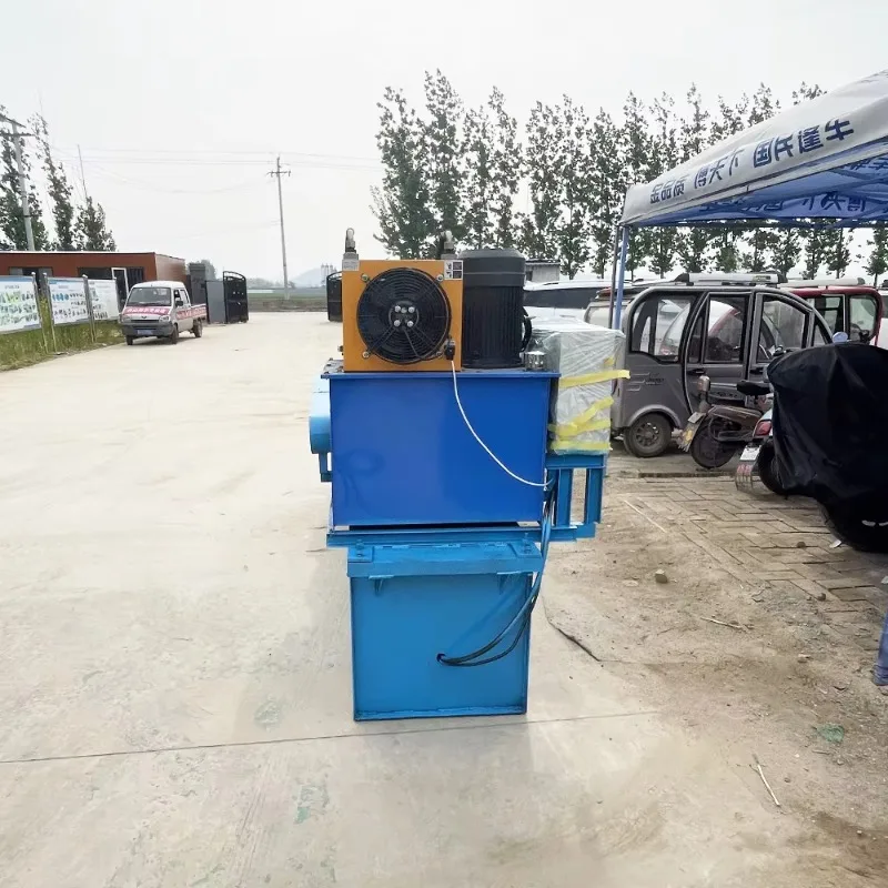 Customized Automatic Water Concrete Ditch Forming Machine Trapezoid Channel Concrete Drainage Ditch Canal Lining Machine
