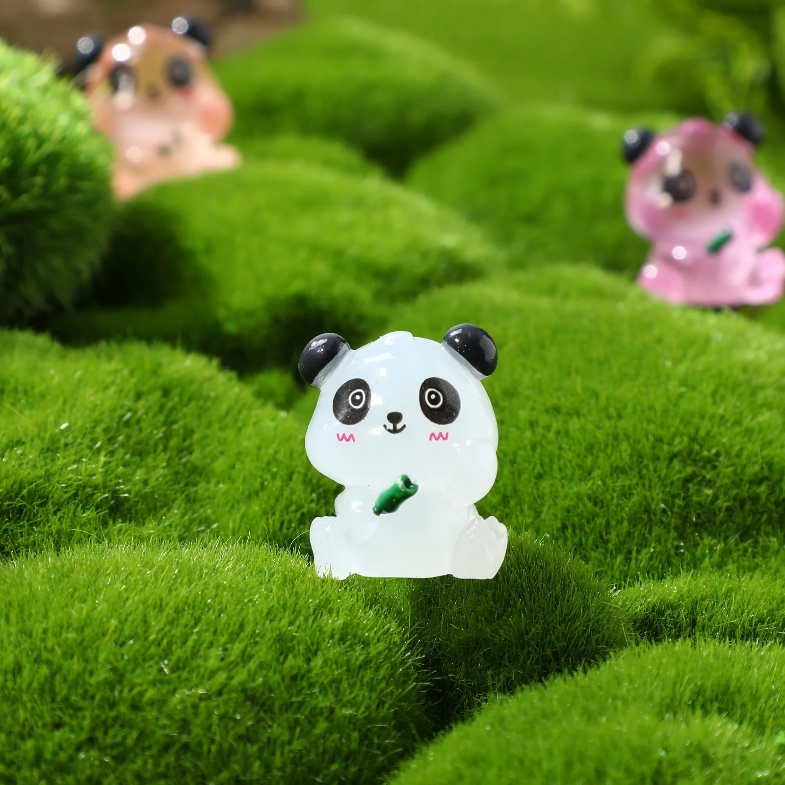 

56 Pcs Night Glow Panda Statue Mini Bookshelf Figurine Tiny Resin Animal Sculpture Home Decor Garden Ornament