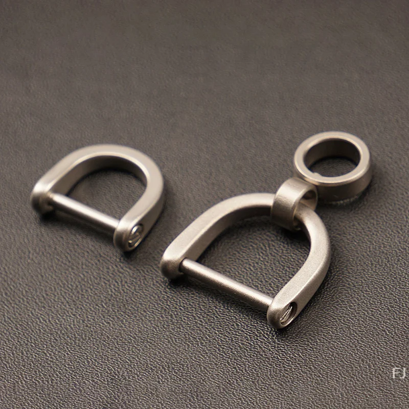 

Car Fob Compatible, U-Shaped Titanium D Ring Key Chain with Horseshoe Clasp for DIY Leather Organizer