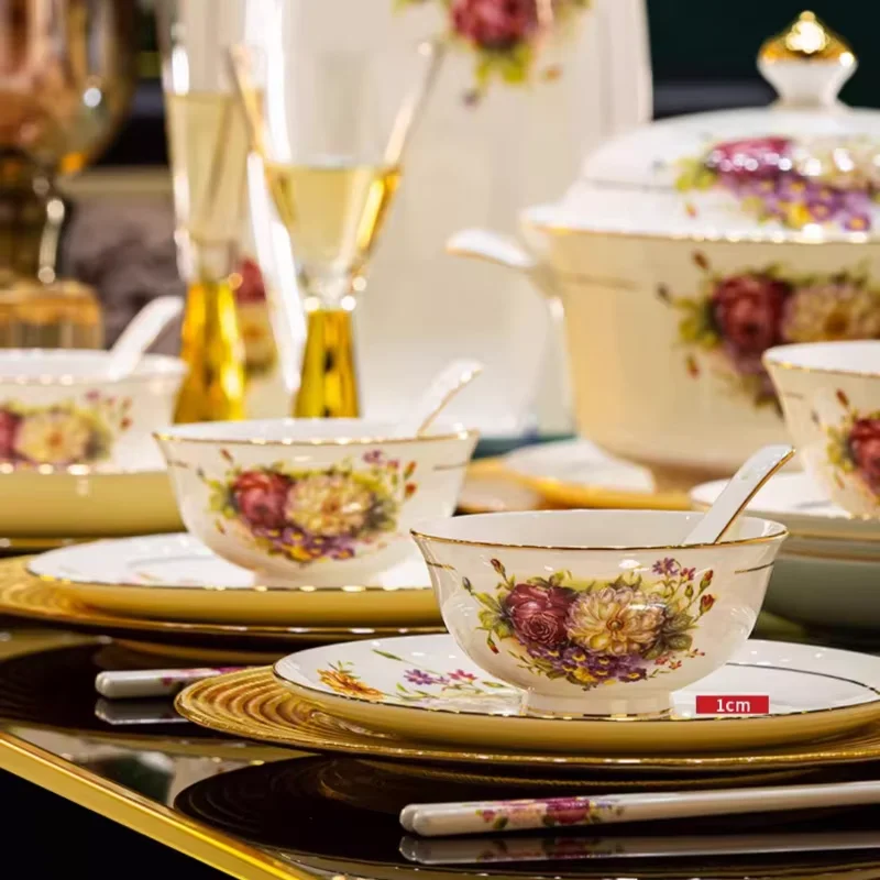 Luxury Dining Room Dinnerware Sets Home Ceramic Gift Bone China Tableware Wedding Guests Juego De Vajilla Completa Dinner Sets