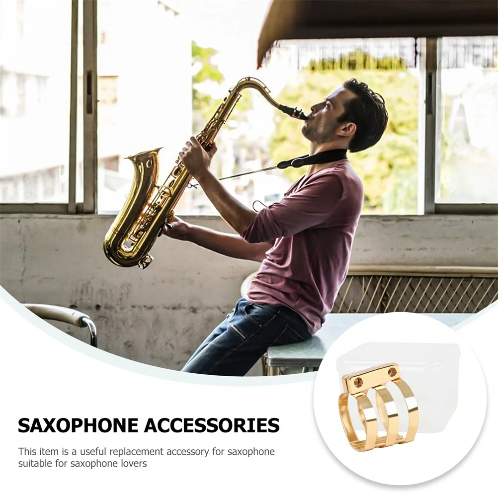 

1set Brass Saxophone Ligatures Flute Reed Clips Strong Durable Smooth Surface Easy Install ABS Case Dustproof Protection Musical
