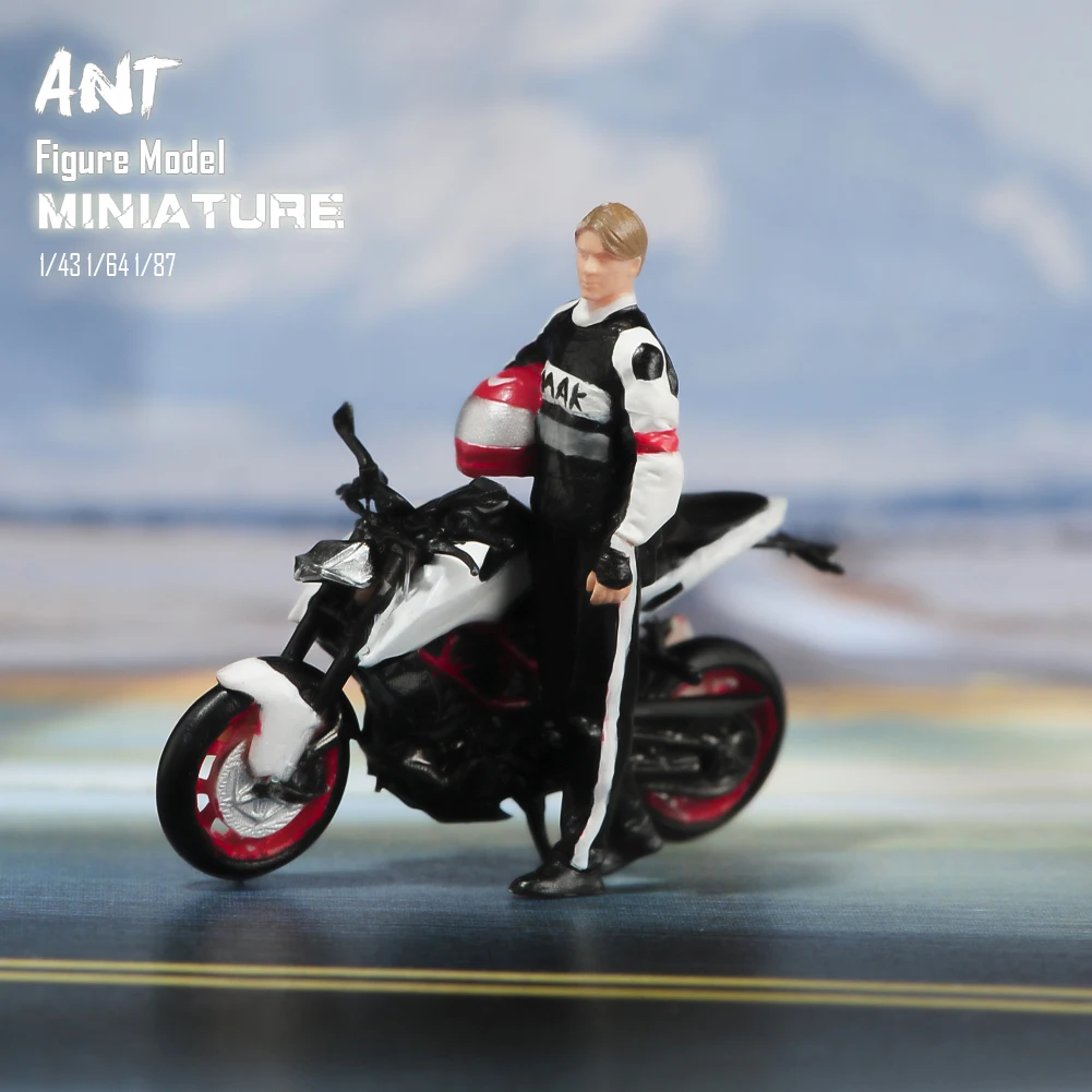 Pretty Miniature Model1/43 1/64 1/87The Motorcycle Life Of Enviable Young Boy And Young Girl Painted Figure Toys View Decoration