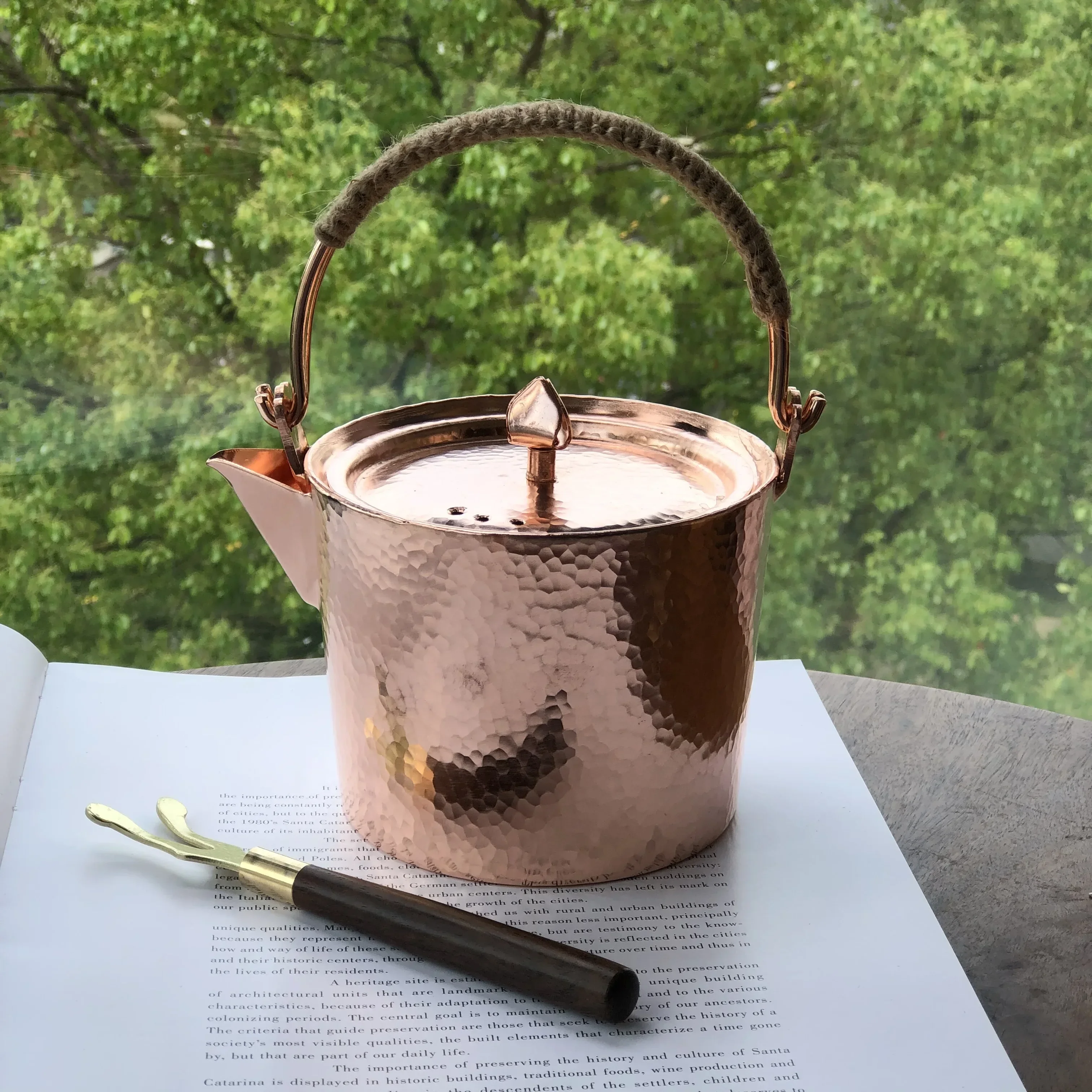 Pure Copper Hammered Teapot, Handmade Kettle Boiler, Antique Tableware, 1L