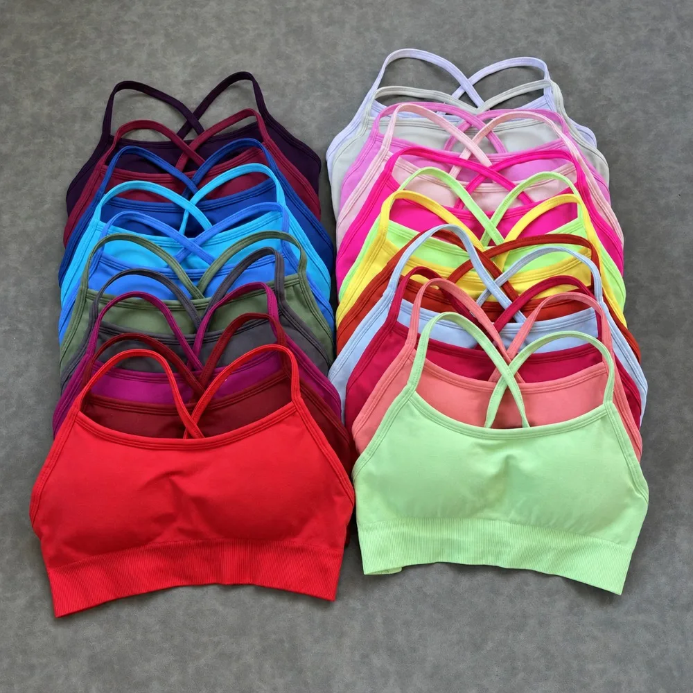 Gepolsterter, nahtloser Sport-BH mit offenem Rücken für Damen, überkreuzter Rücken, hochelastisch, stoßdämpfend, Yoga-Gym-Workout-Top, 90 % Nylon, 10 % Spandex, feuchtigkeitsableitend, matt, zum Überziehen, Sport-Fitness-BH, XS-L, 25 Farben