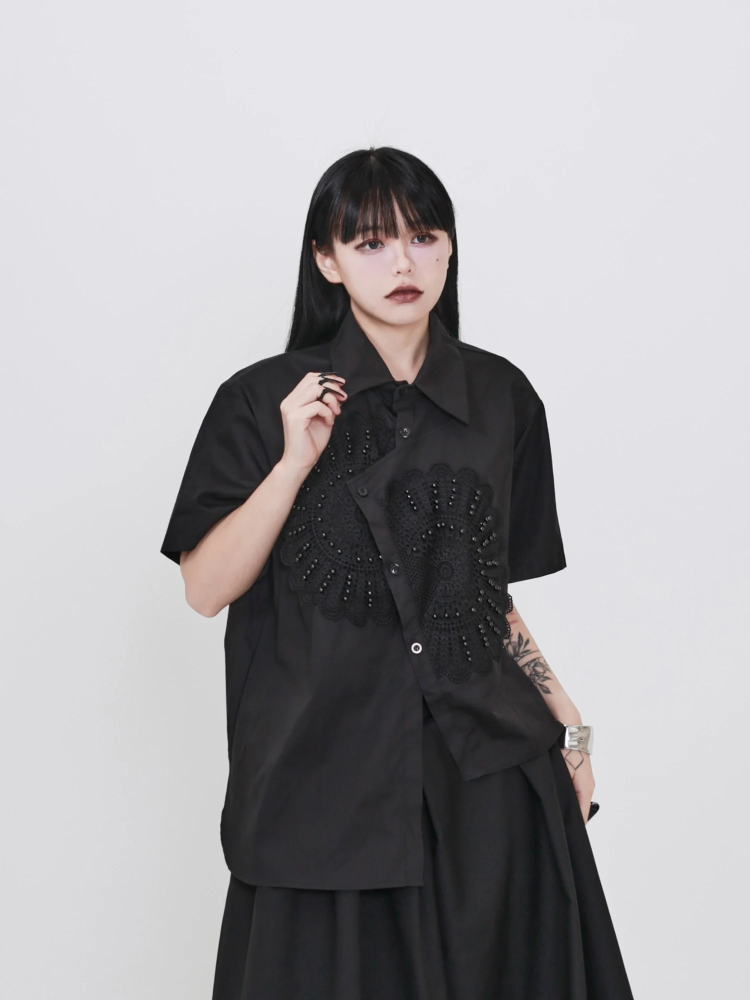 

Новинка: Женский топ ручной работы с бисером, свободного кроя, с коротким рукавом, летний, универсальный, дышащий, удобный для прогулок.