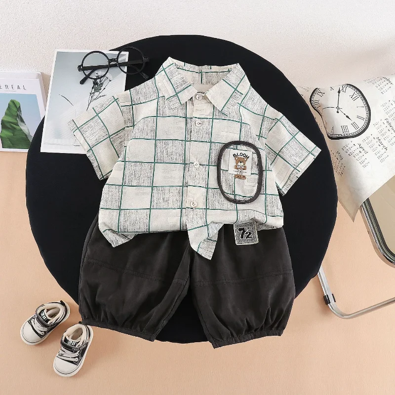 

Новый летний костюм для мальчиков: рубашка в клетку и шорты, 2 предмета/комплект, детская повседневная одежда, спортивный костюм для малышей