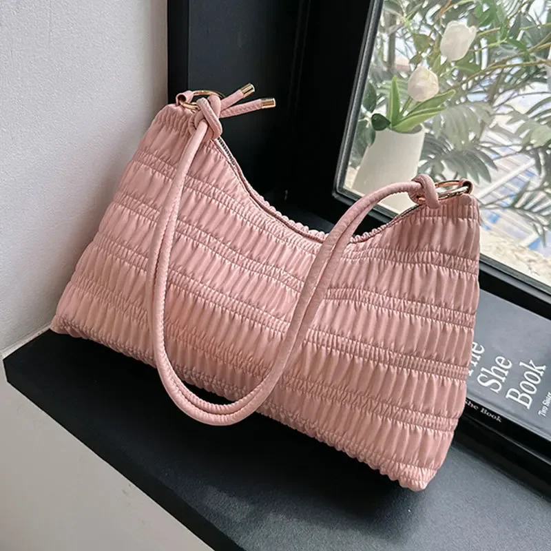 This year's popular bag, fashionable shoulder bag, 2023 new Korean version, soft face, fashionable crossbody, large capacity