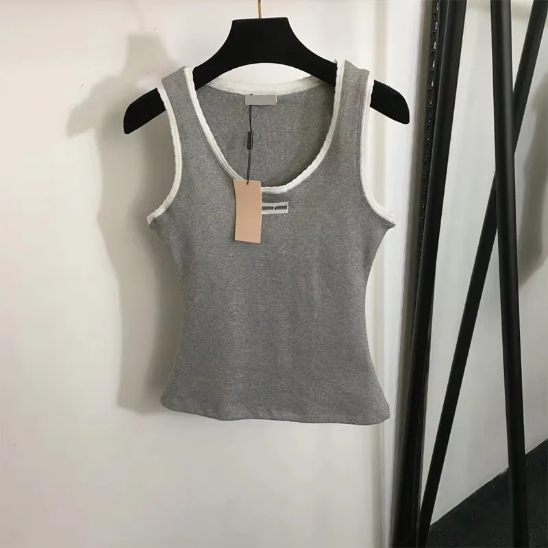 

2024, роскошный жилет с квадратным вырезом и надписью для женщин, облегающий вязаный белый, черный топ на бретелях, летний укороченный