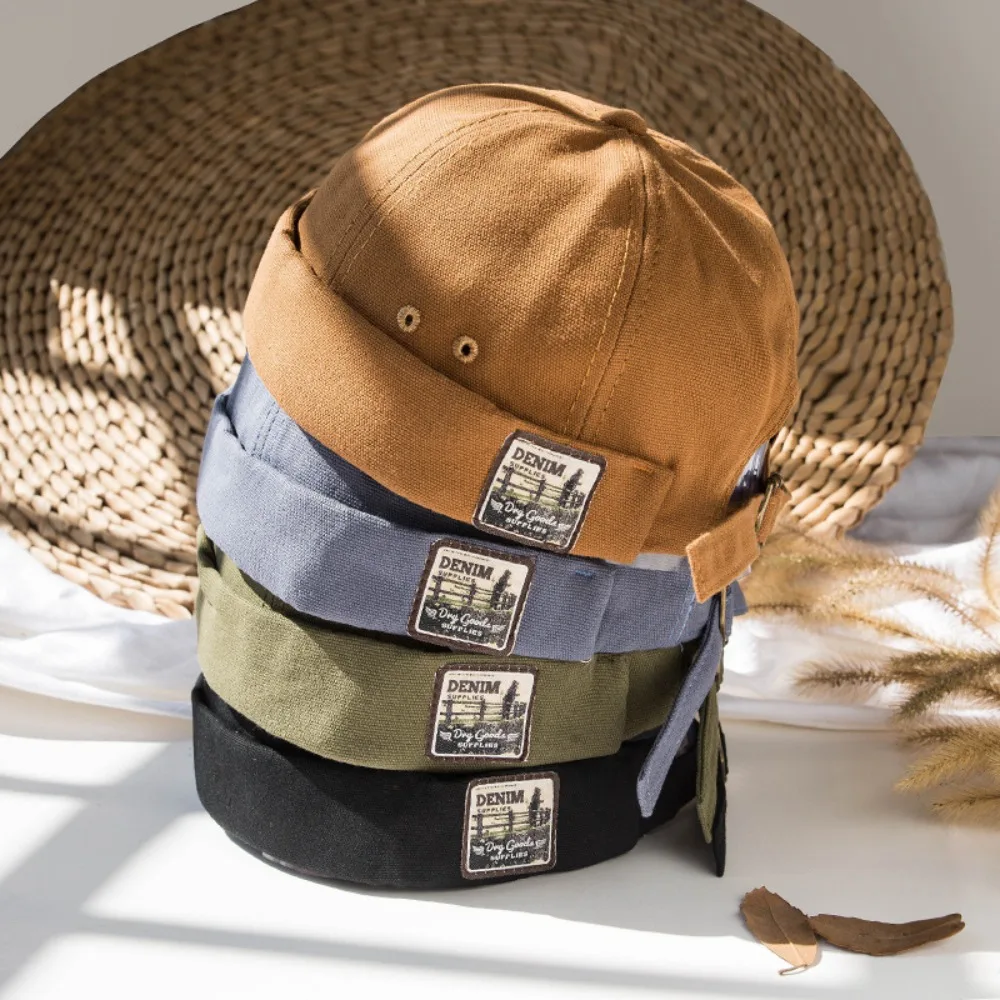 Unisex Vintage Docker-Mütze mit gerolltem Rand, Denim-Etikett, verstellbare randlose Mütze, gewaschene Retro-Streetwear, lässige Skull-Cap für Männer und Frauen